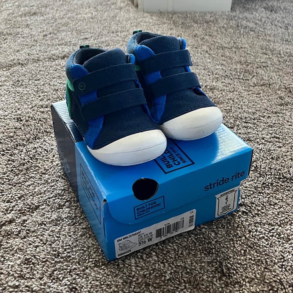 Stride Rite High Top Velcro Sneaker